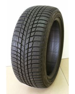 225/40R18 BRIDGESTONE BLIZZAK LM001 RFT BMW 92V XL